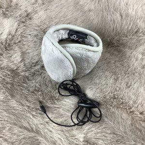 🔥 180’s Earmuffs with built-in headphones
